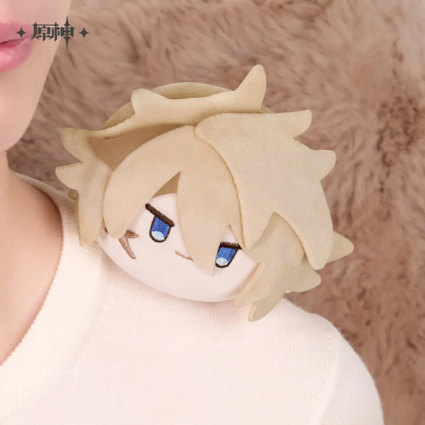 [OFFICIAL] Genshin Impact Varka Knight of Favonius Magnetic Dango Plush Toy - Image 2